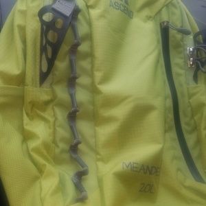 ascend 20L backpack